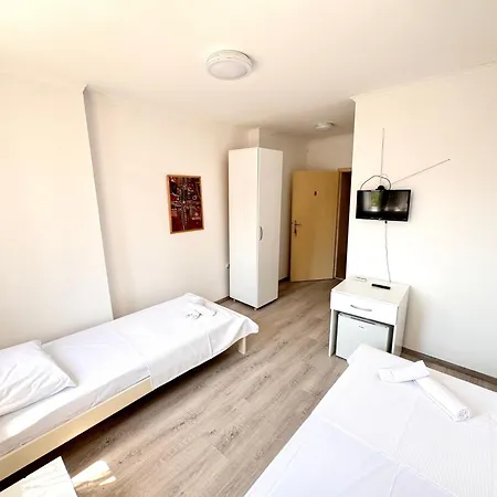 Istanbul Otel 3*